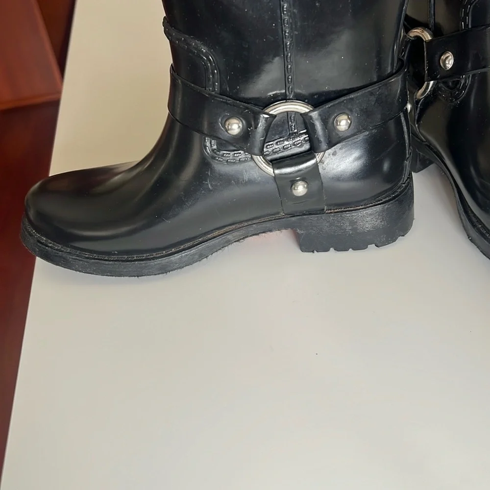 MICHAEL  Kors Black Winter & Rain Boots LIKE NEW - Picture 8 of 8